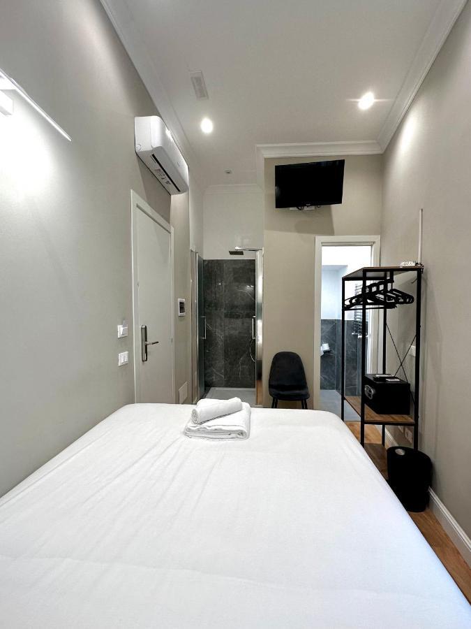 Ad Suites Tritone โรม ภายนอก รูปภาพ